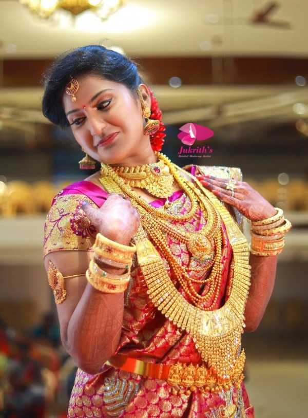 Jukrith Best Professional Bridal Makeup Artist (Chennai, India) - Contact  Phone, Address
